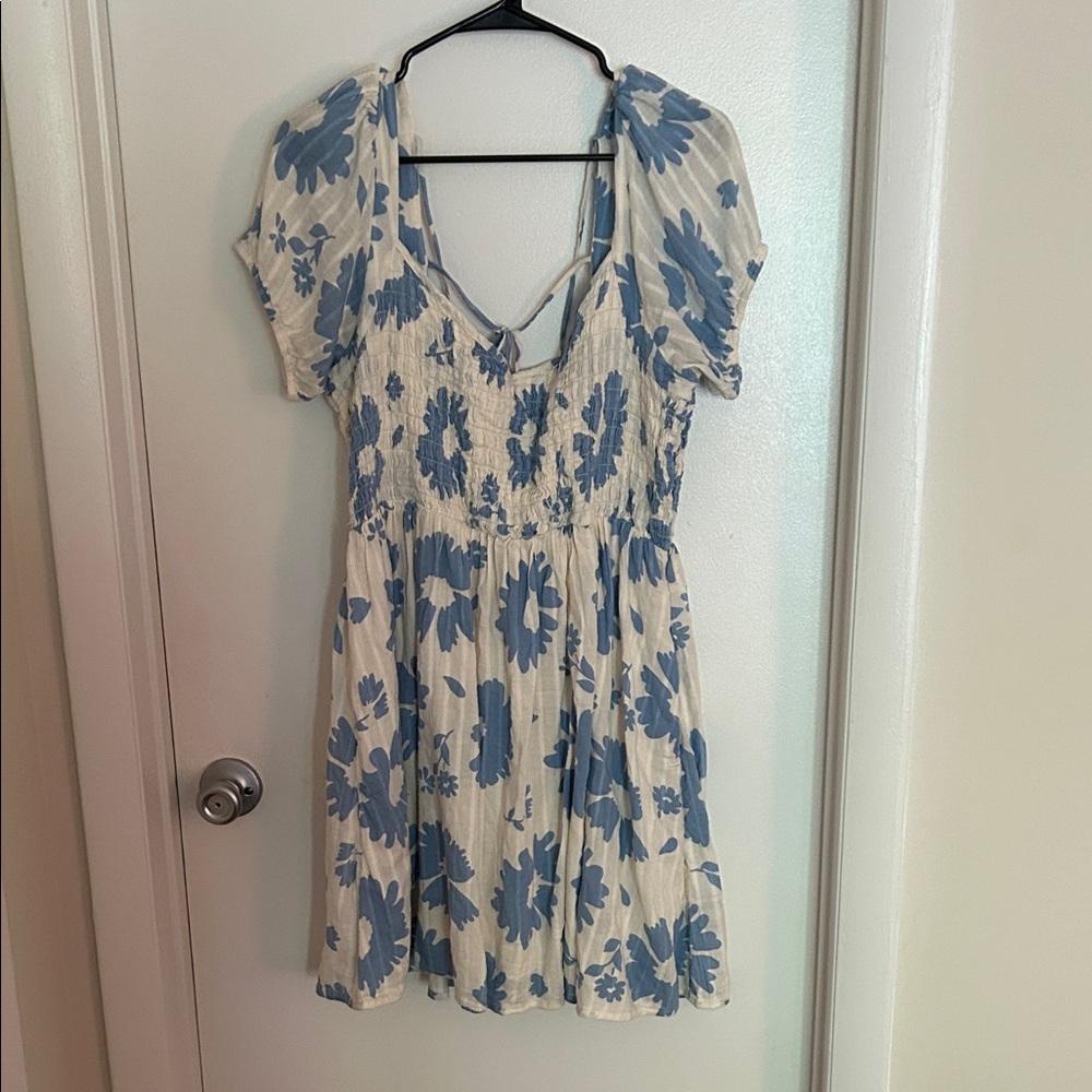 American Eagle Outfitters Blue and White Floral Mini Dress